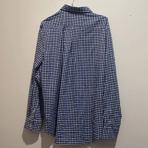 Vineyard Vines Classic Fit Tucker Shirt - Picture 6 of 6